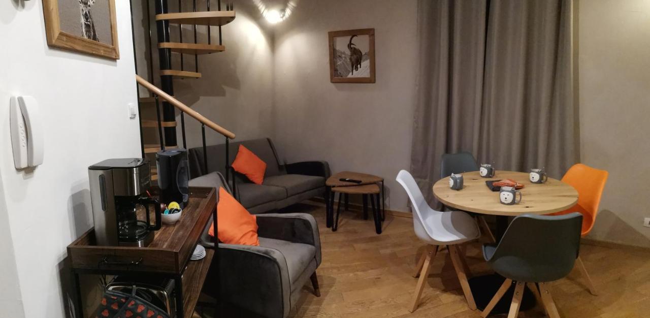 Residence Le Cairn Le Monêtier-les-Bains エクステリア 写真